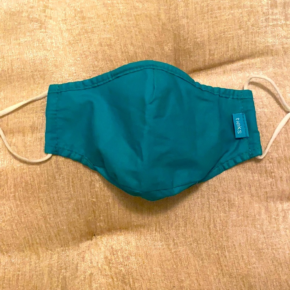 Tieks mask